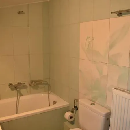 Beachfront Penthouse With Seaview Λευκαντί