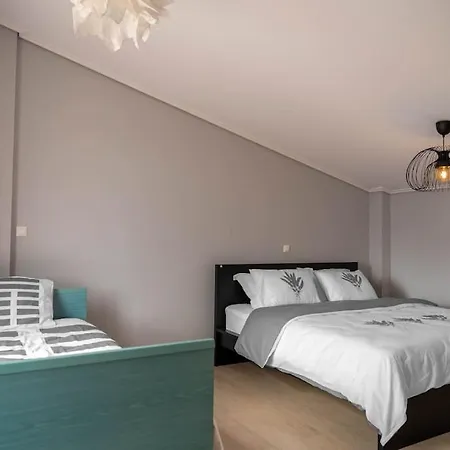 Beachfront Penthouse With Seaview Λευκαντί