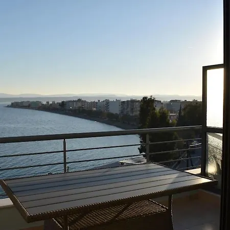 Beachfront Penthouse With Seaview Διαμέρισμα Λευκαντί
