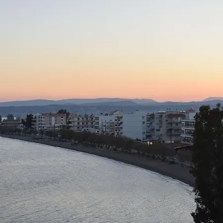 Beachfront Penthouse With Seaview Διαμέρισμα Λευκαντί
